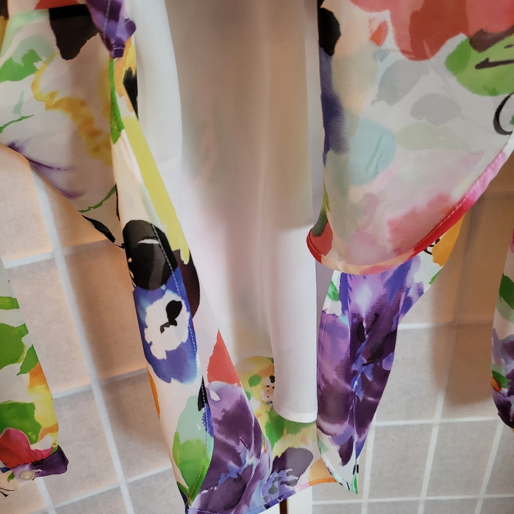Lauren Ralph Lauren Colorful Floral Blouse NWT Sz S - Picture 7 of 9
